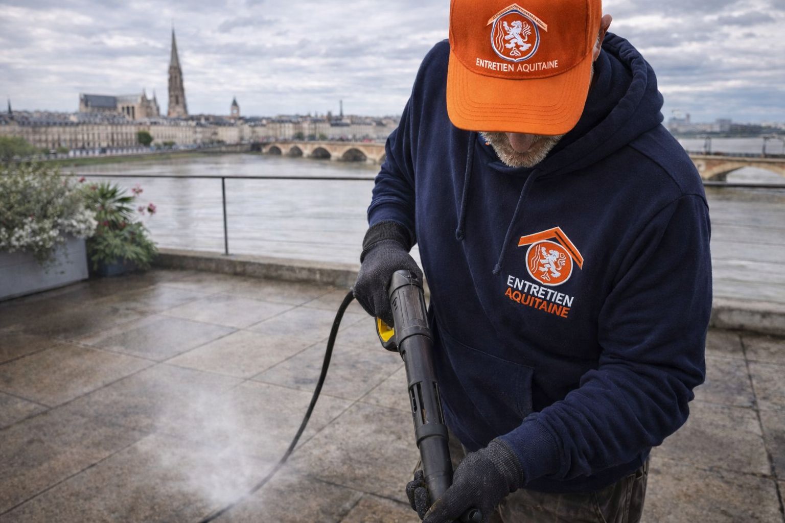 Nettoyage professionnel de dalles et sols extérieurs à Bordeaux par Entretien Aquitaine